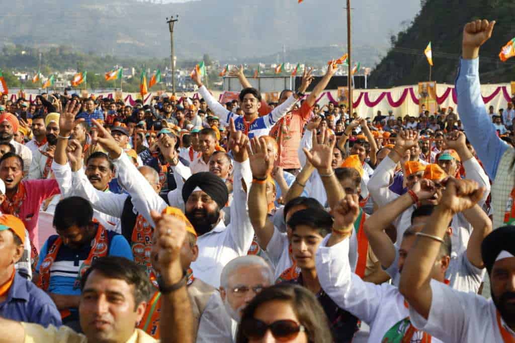 Union Home Minister Amit Shah Reviews J&K Schemes And Projects - Digpu