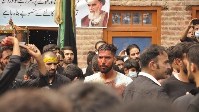 In Pictures: Mourning of Muharram observed in Kashmir 2 In Pictures Mourning of Muharram observed in Kashmir - DilPaziir - Digpu News