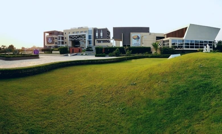Application closes soon for MBA/ PGDM Program at Narayana Business School - Digpu