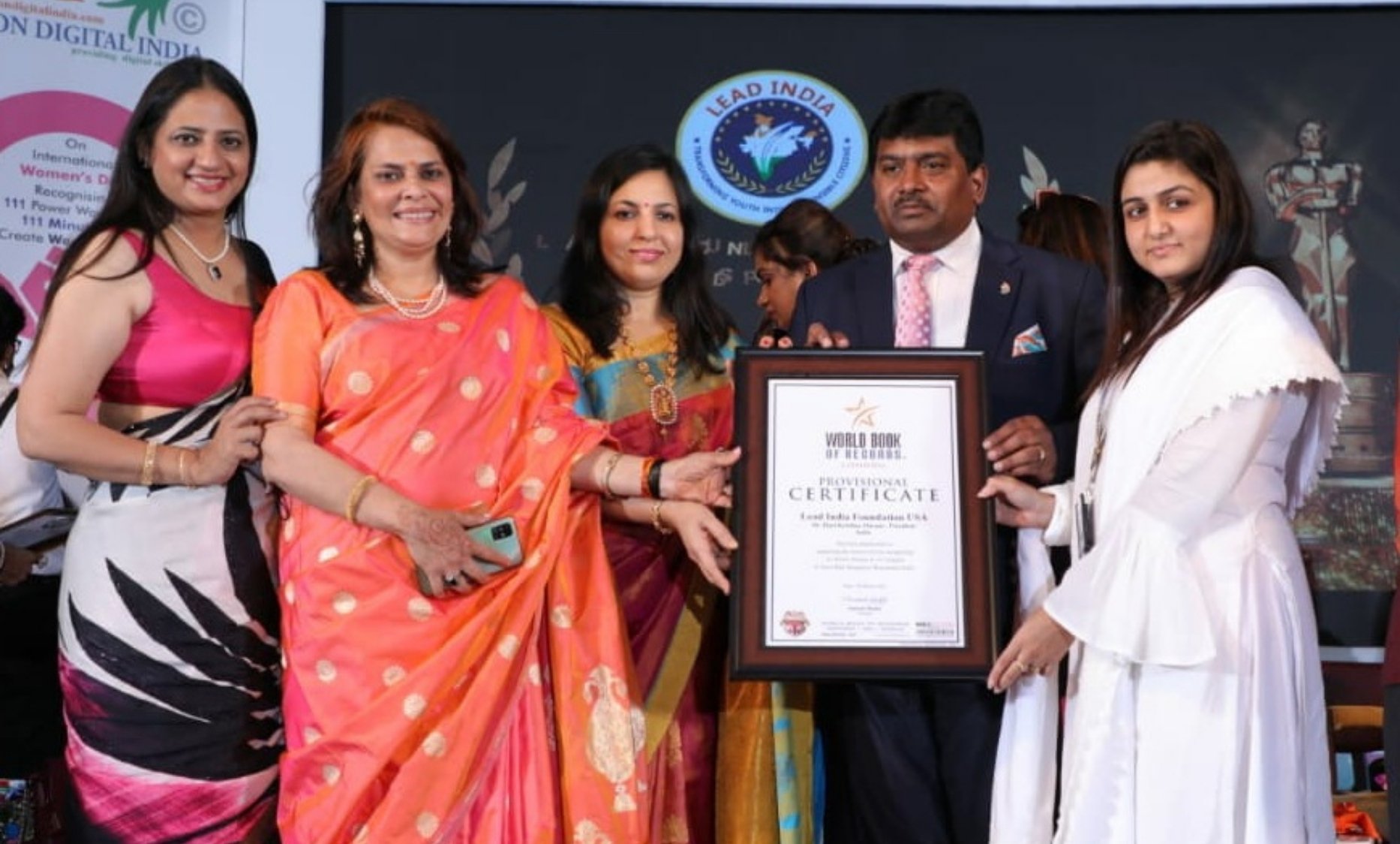 Lead India Foundation Creates World Record By Honouring 111 Women in 111 Minutes - Digpu News