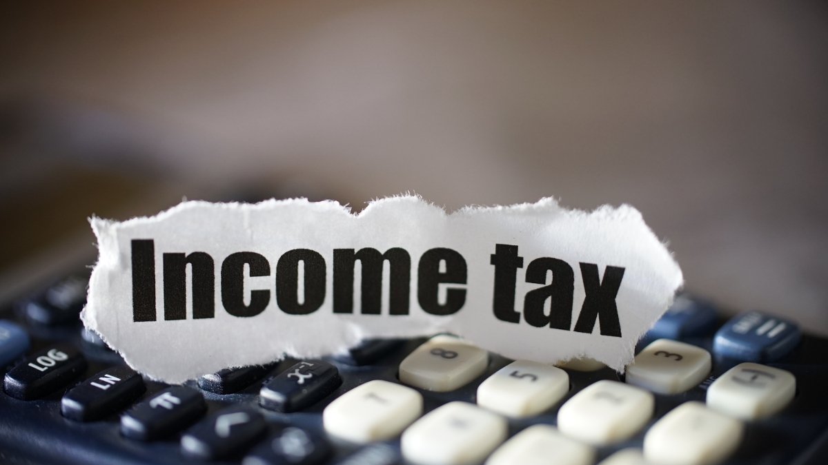 Income Tax raid on Dainik Bhaskar and TV channel Bharat Samachar over tax evasion