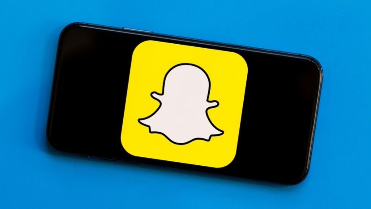 Snapchat map to start recommending places for user's visit