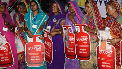 Modi Launches Ujjwala 2.0 Scheme, Congress Asks To Give Rs 400 To Buy Cylinders