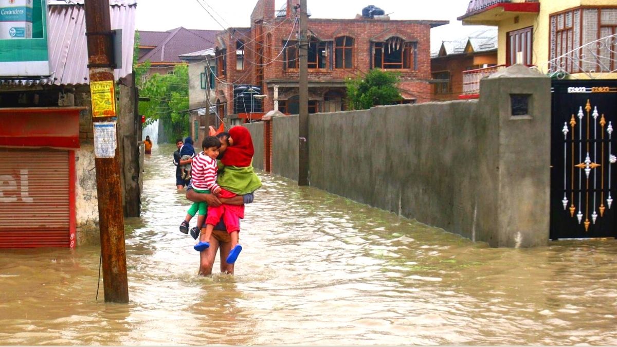 A disaster similar to that of Uttarakhand might occur in J-K: Experts