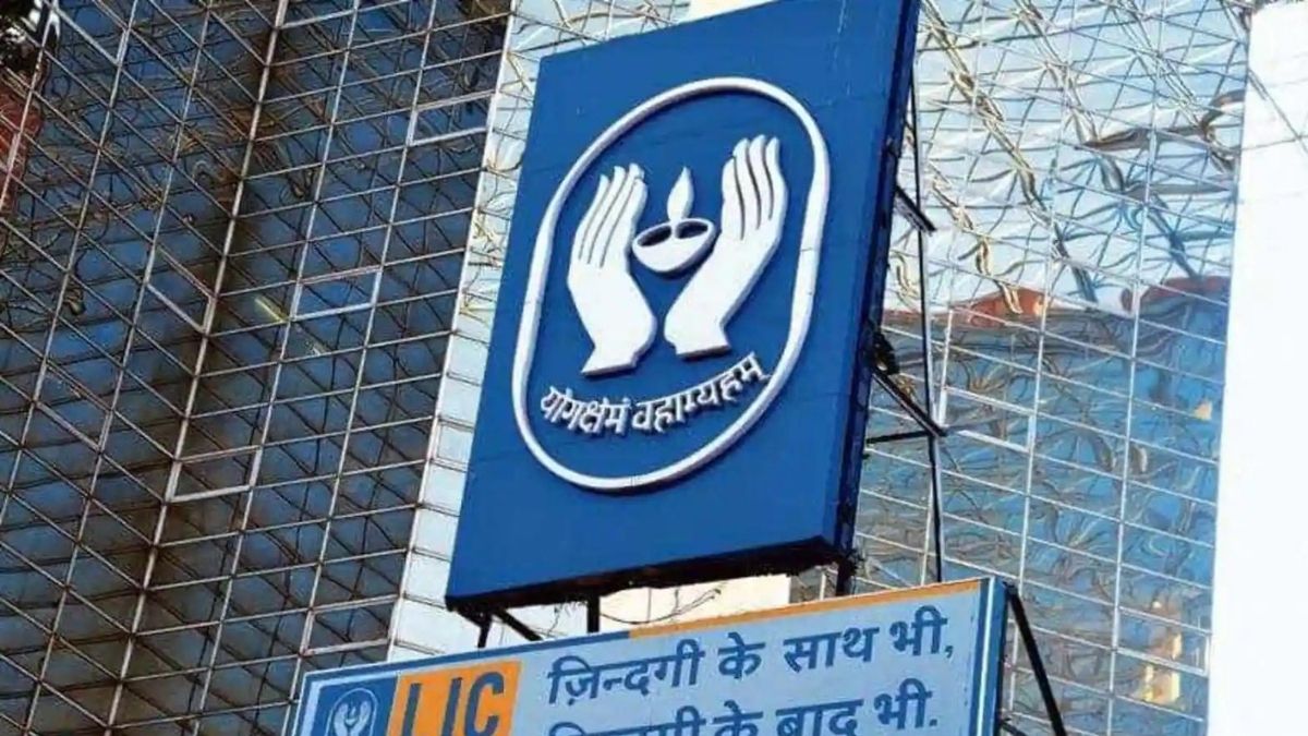 LIC IPO prompts slew of rule changes; looks to script mega success