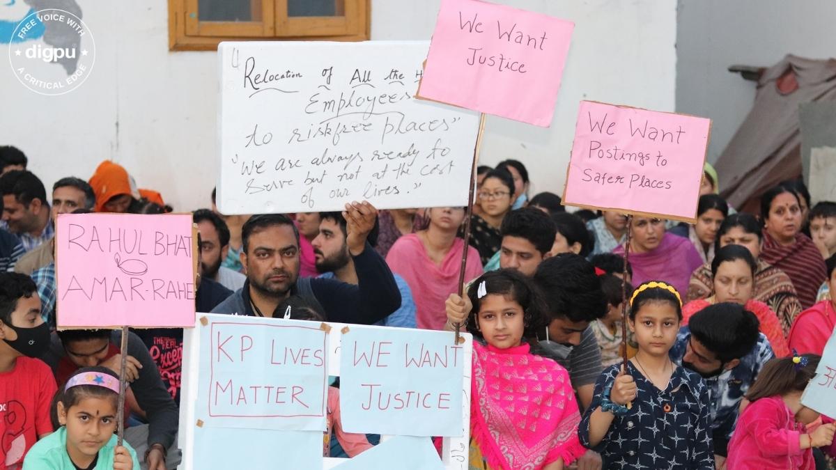 In Pictures: Candlelight vigil in Kashmir against Kashmiri Pandit's killing