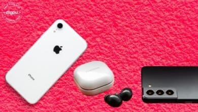 Selling phones without chargers proves costly for Apple, Samsung