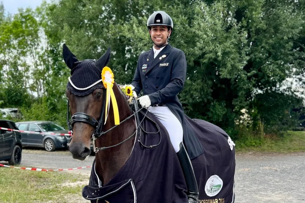 Anush Agarwalla wins in Germany alongside his new horse Floriana